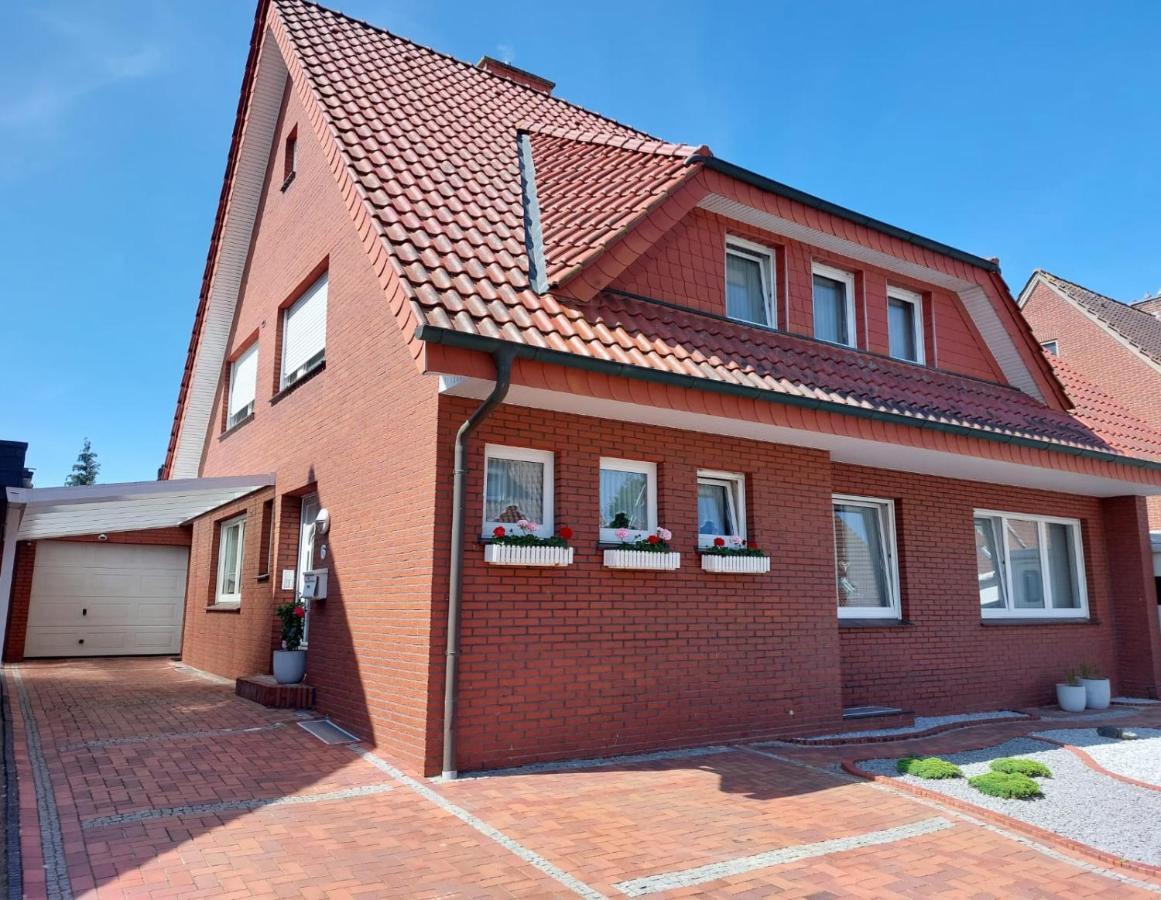 Ferienwohnung Leni Erstes Og Inkl Balkon Gartenblick Kostenfreier Parkplatz Stadtnah Aber Ruhig Gelegen Meppen Buitenkant foto
